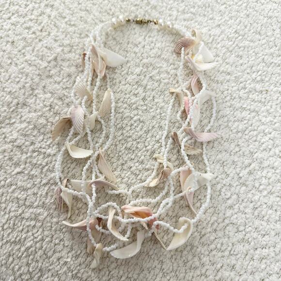 Dainty Sea Shell & White Beads Necklace Multi-Strands of Pink White Shell Pearls - Picture 1 of 6